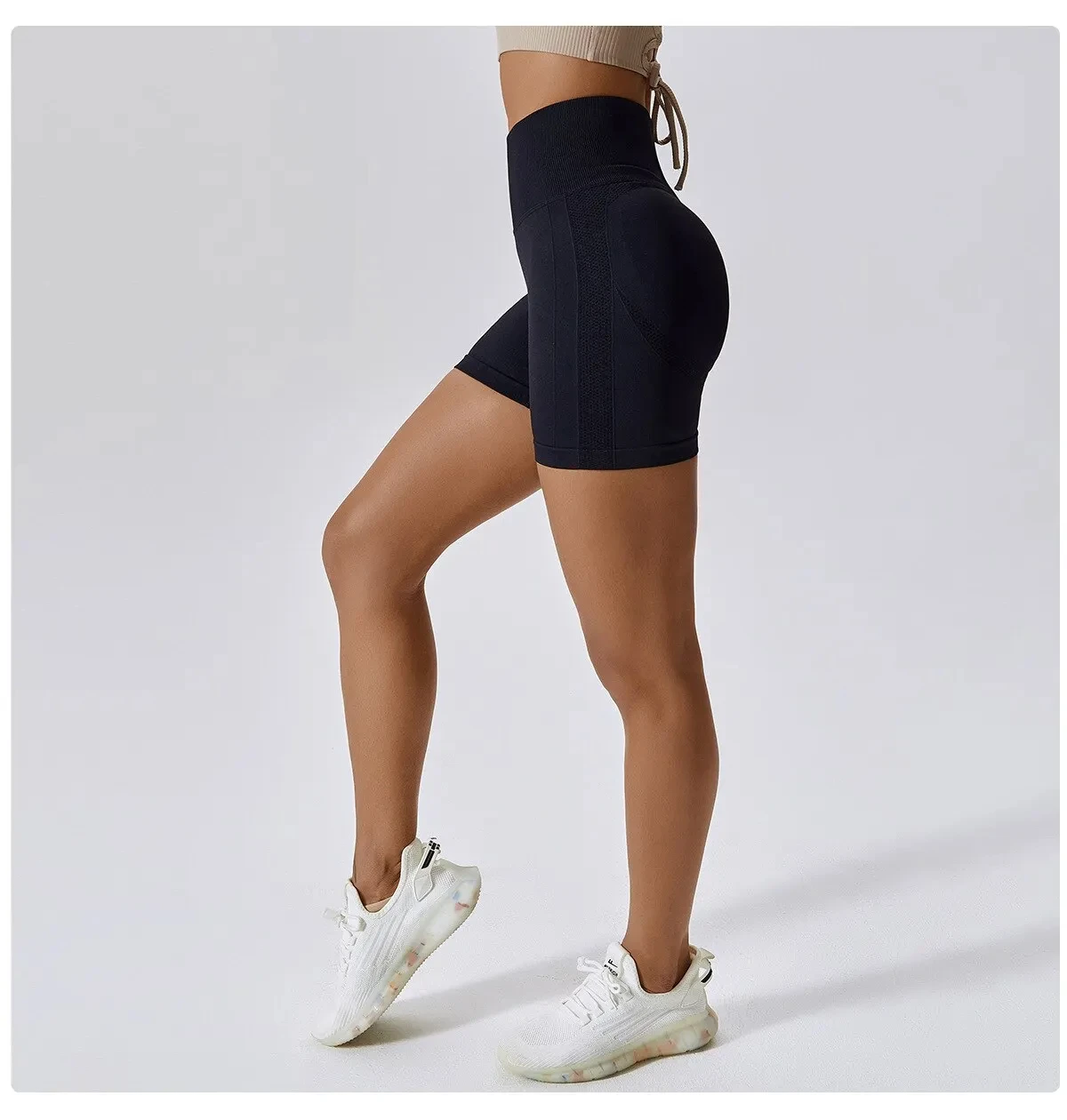 High-Waisted Leggings — Image 10