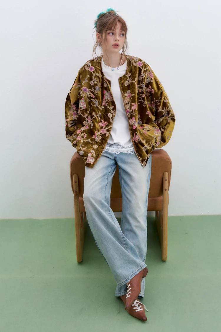Velvet Short Jacket — Image 13