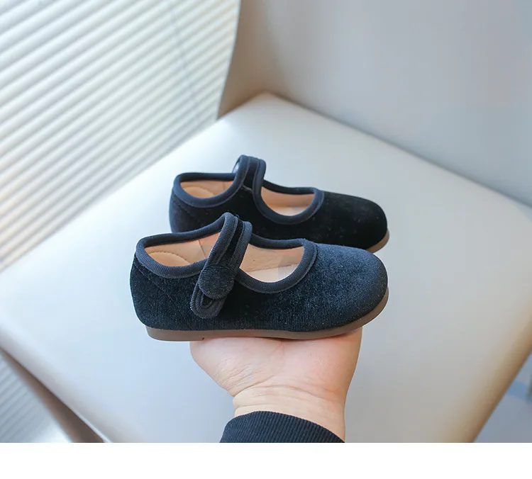 Girls' Casual Solid Autumn Flats — Image 9