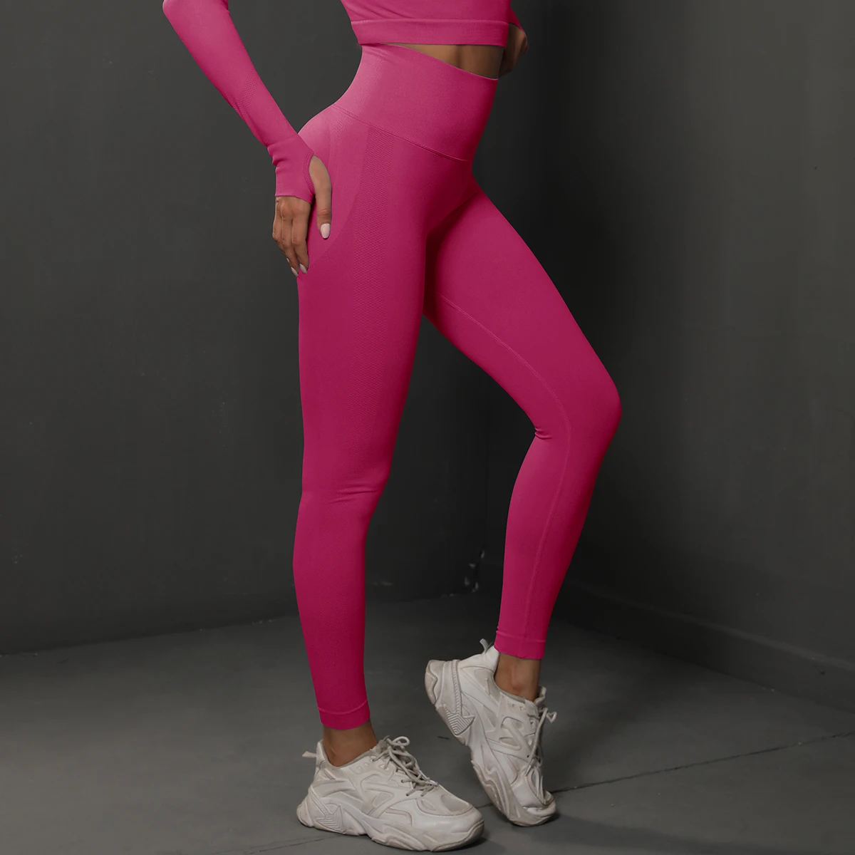 Seamless High-Waisted Leggings — Image 18