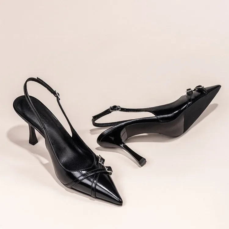 Pointed-Toe Shoes — Image 10