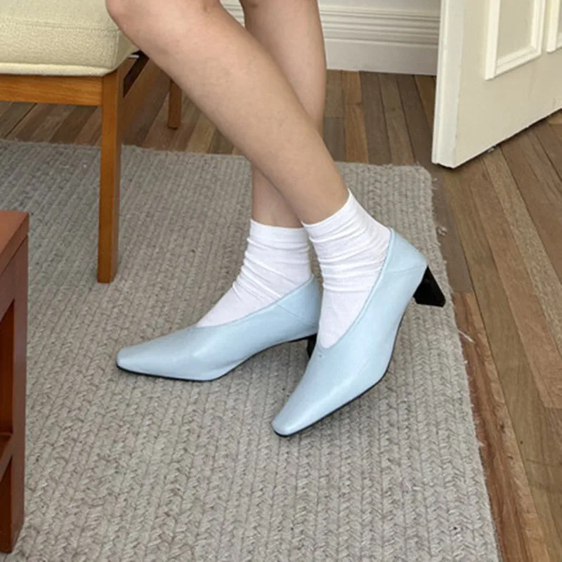 Elegant Heels — Image 15