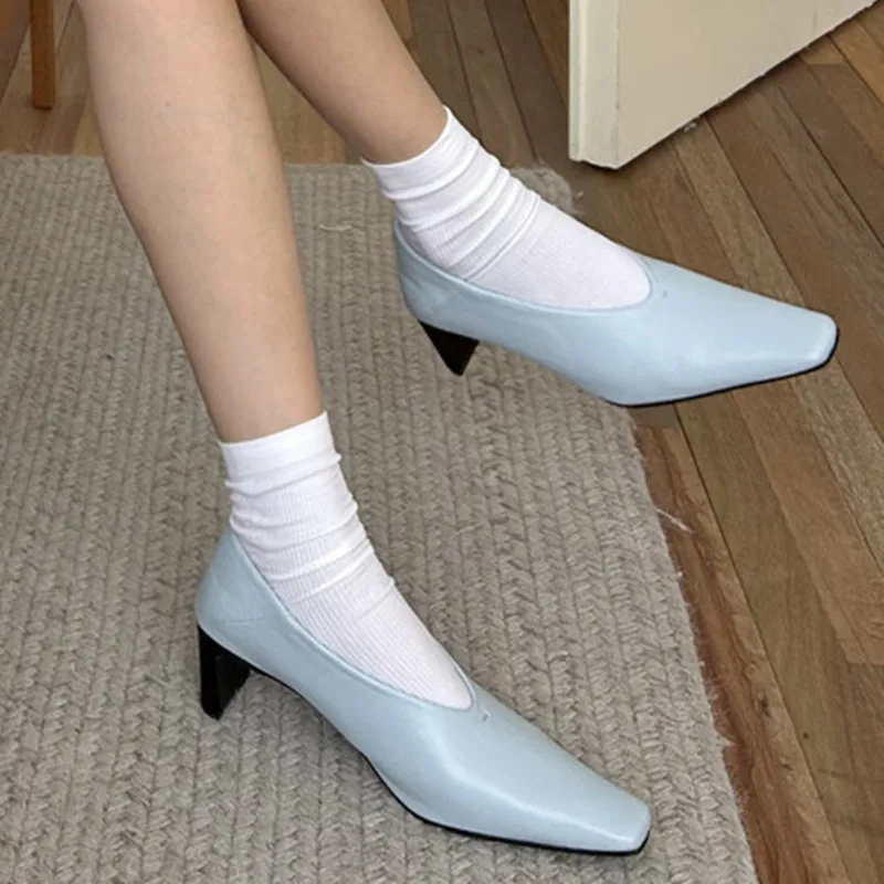 Elegant Heels — Image 16