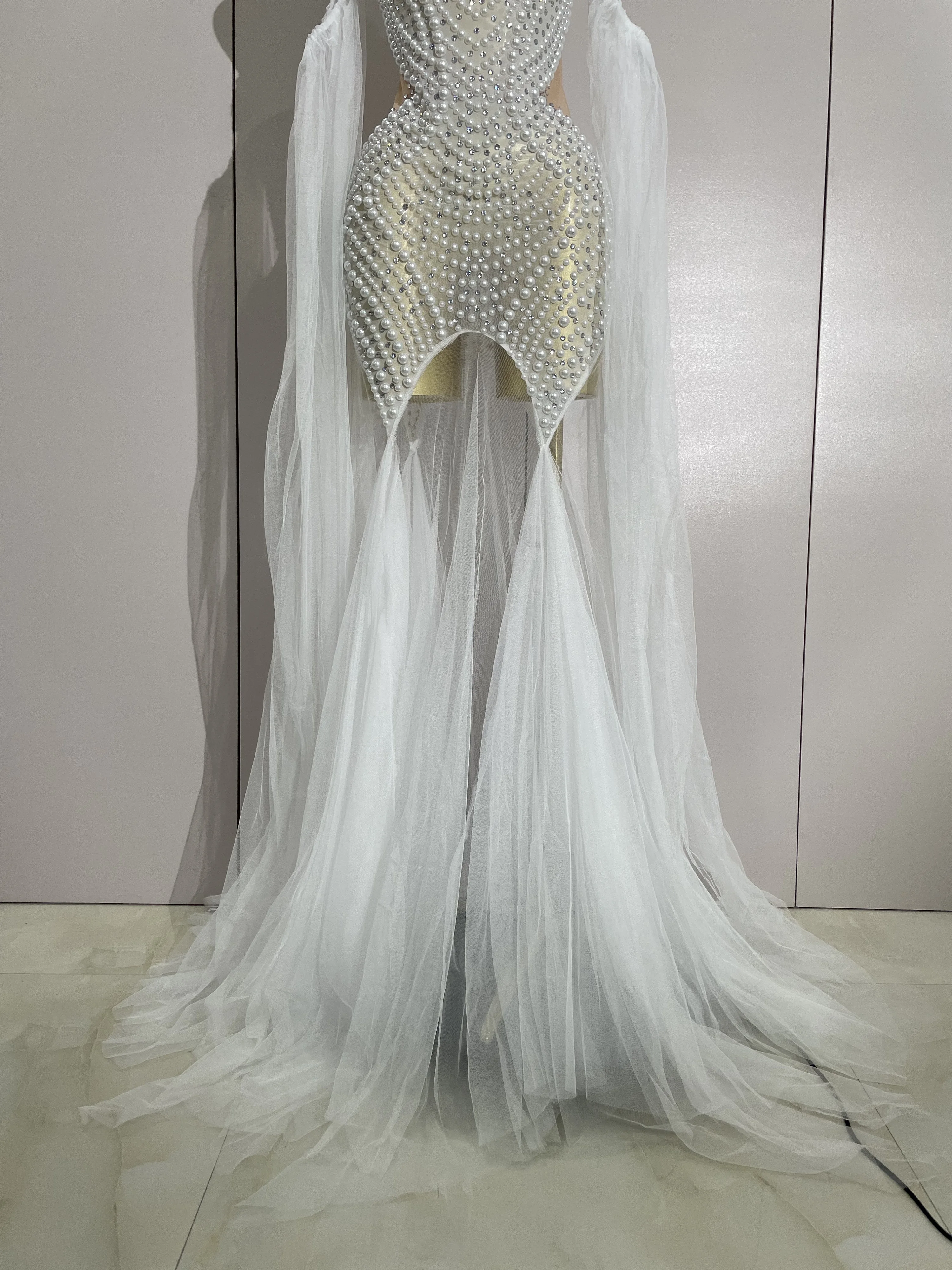 Elegant Rhinestone Mesh Evening Dress — Image 9
