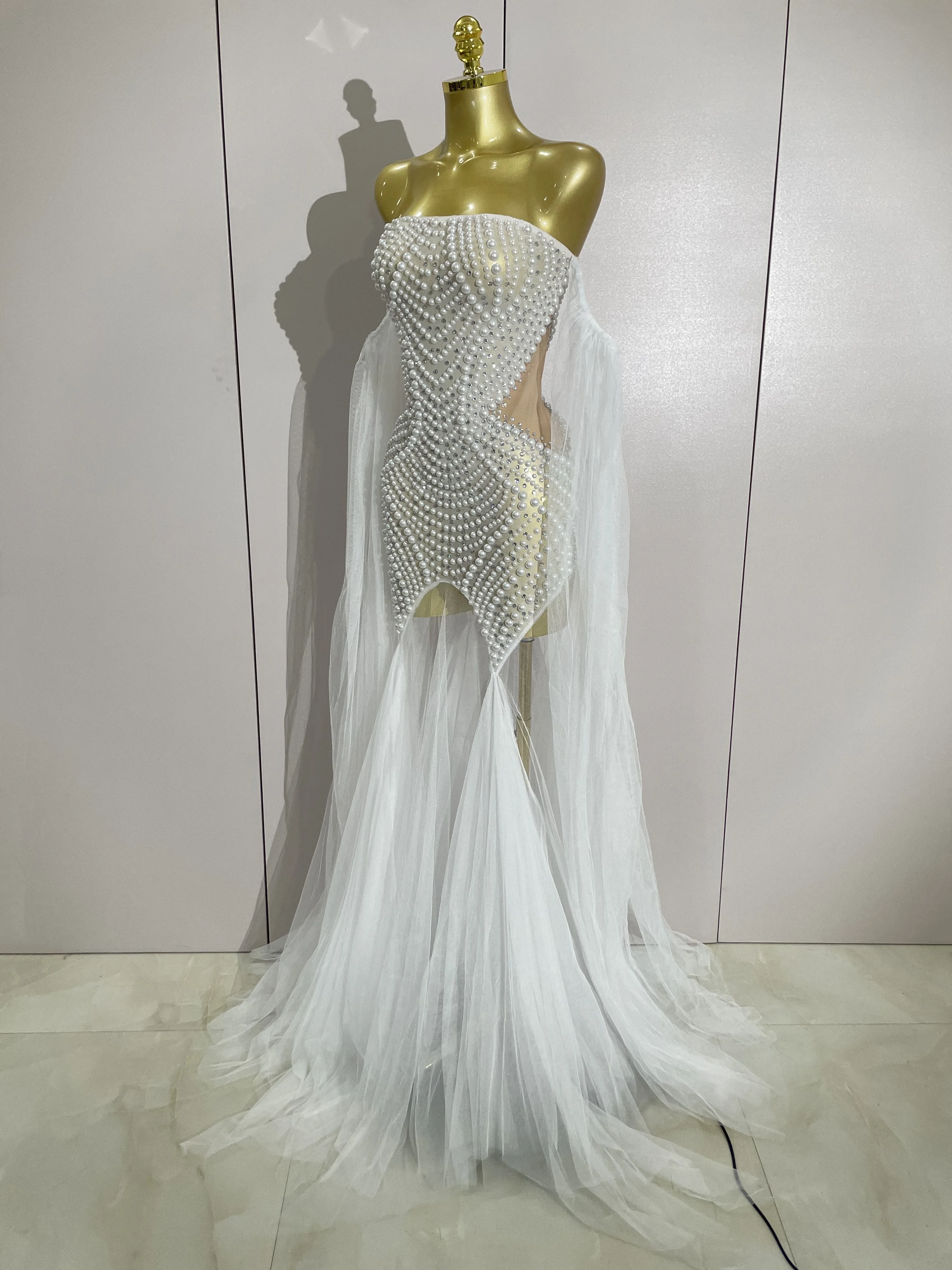 Elegant Rhinestone Mesh Evening Dress — Image 3