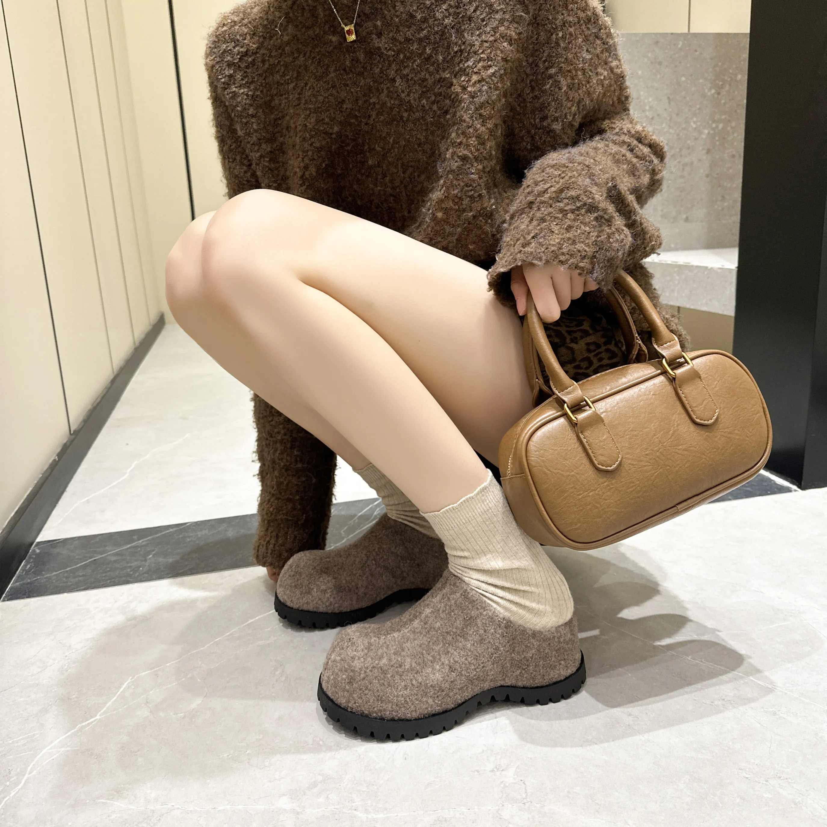 Autumn Round Slippers — Image 25