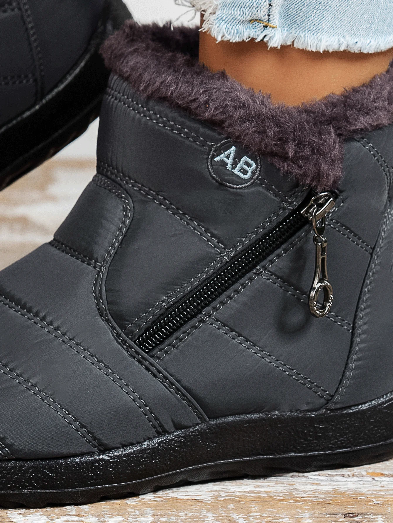 Padded Warm Solid Boots — Image 12