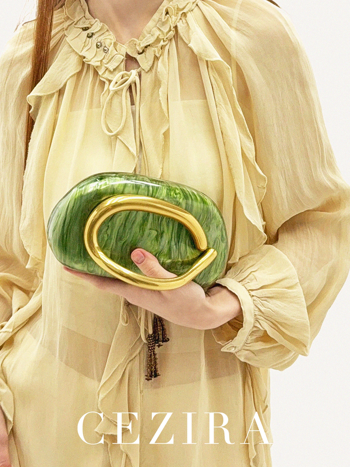 Elegant Clutch — Image 10