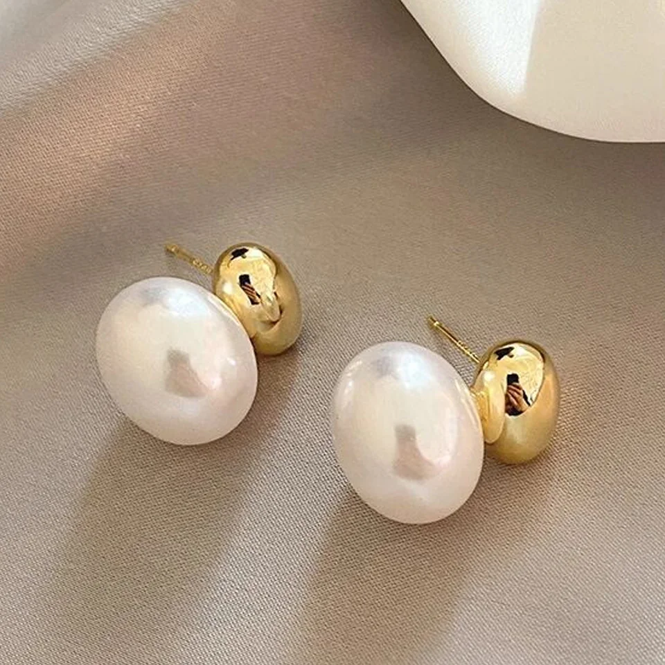 Pearl Earring — Image 3