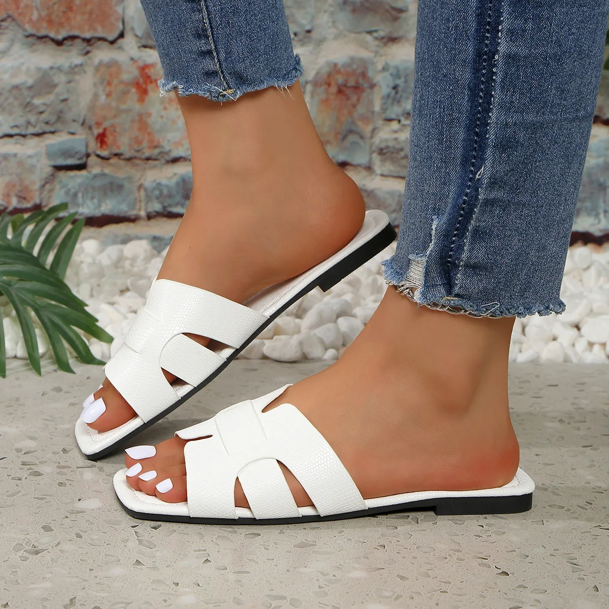 Summer Square Flat Slippers — Image 20