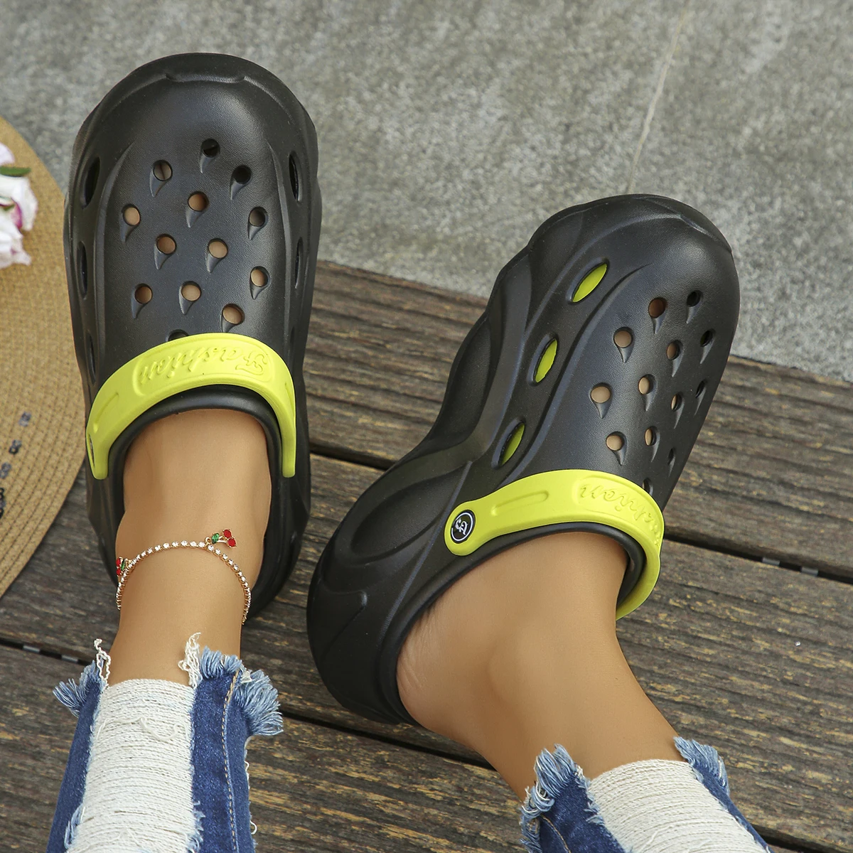 Thick Sandals — Image 15