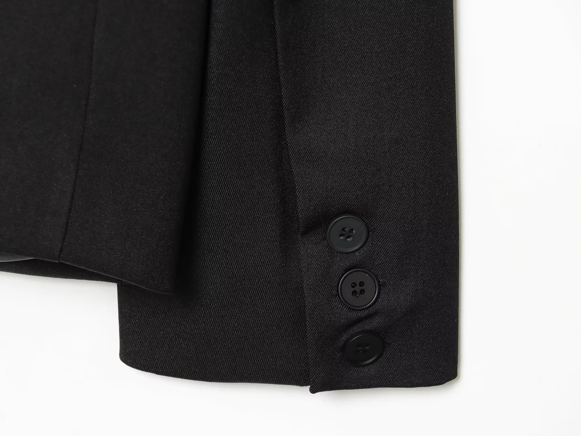 Elegant Autumn Blazer — Image 18