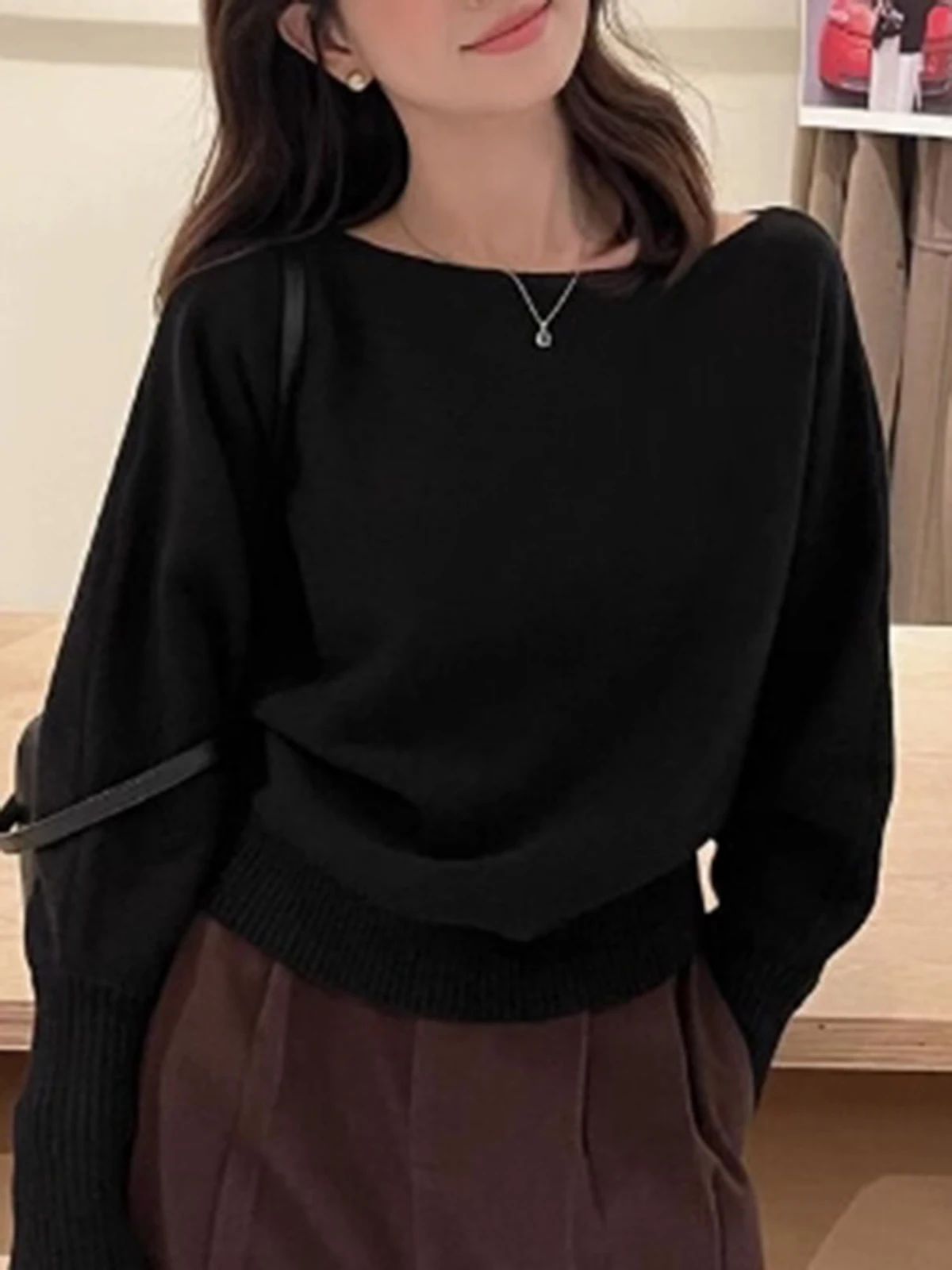 أسود
