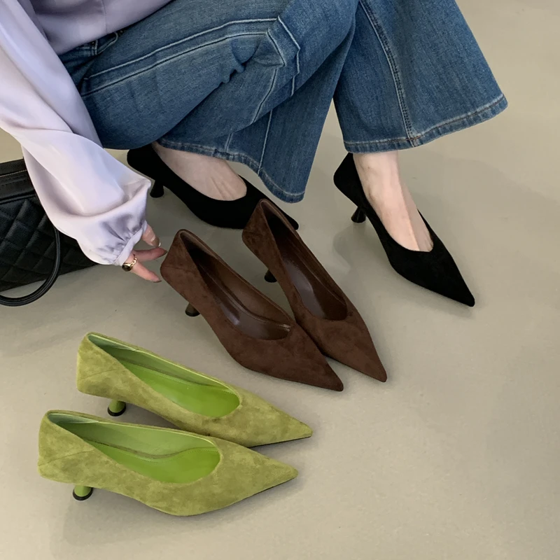 Elegant Pointed-Toe High-Heel Shoes — Image 7