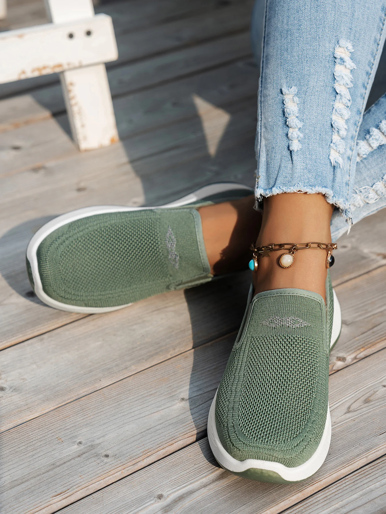 Casual Lightweight Sneakers — Image 13