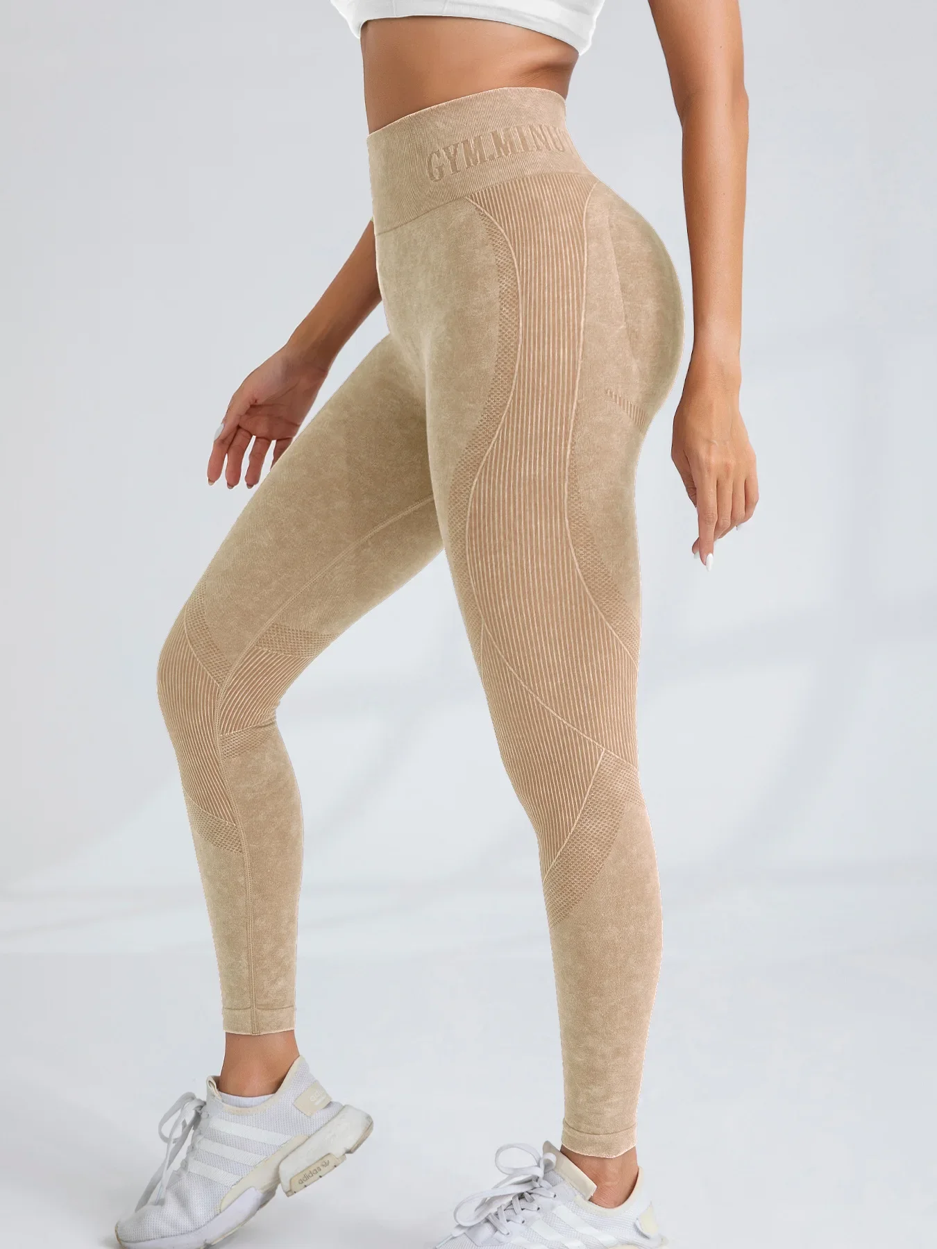 Seamless Hip-Lifting High-Waisted Yoga Pants — Image 32