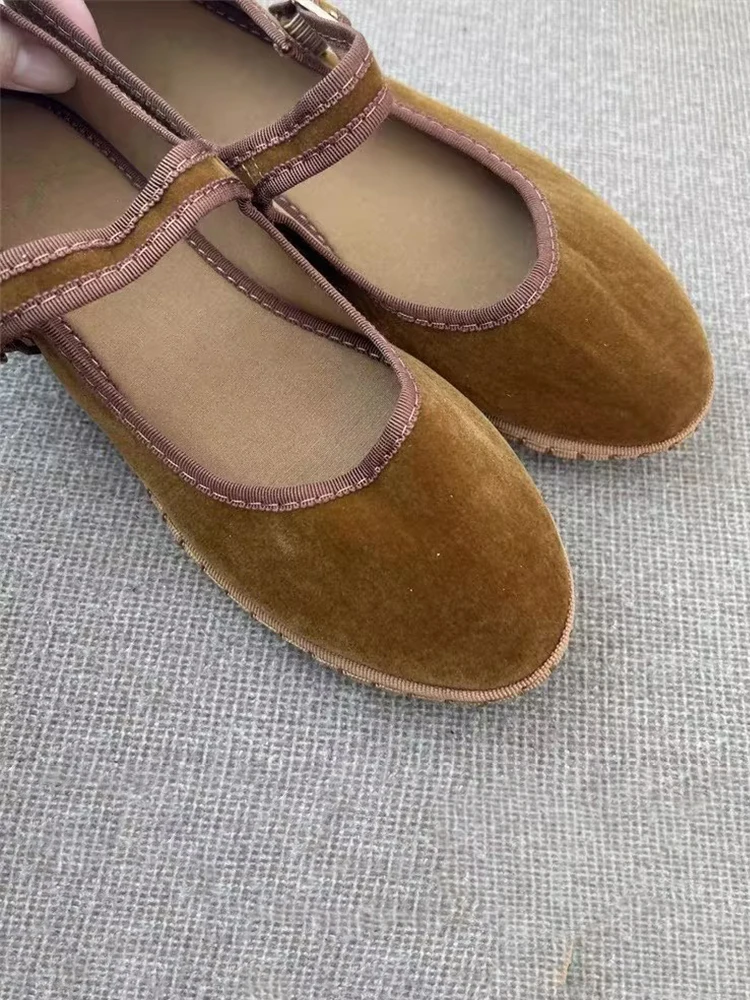 Casual Velvet Shoes — Image 7
