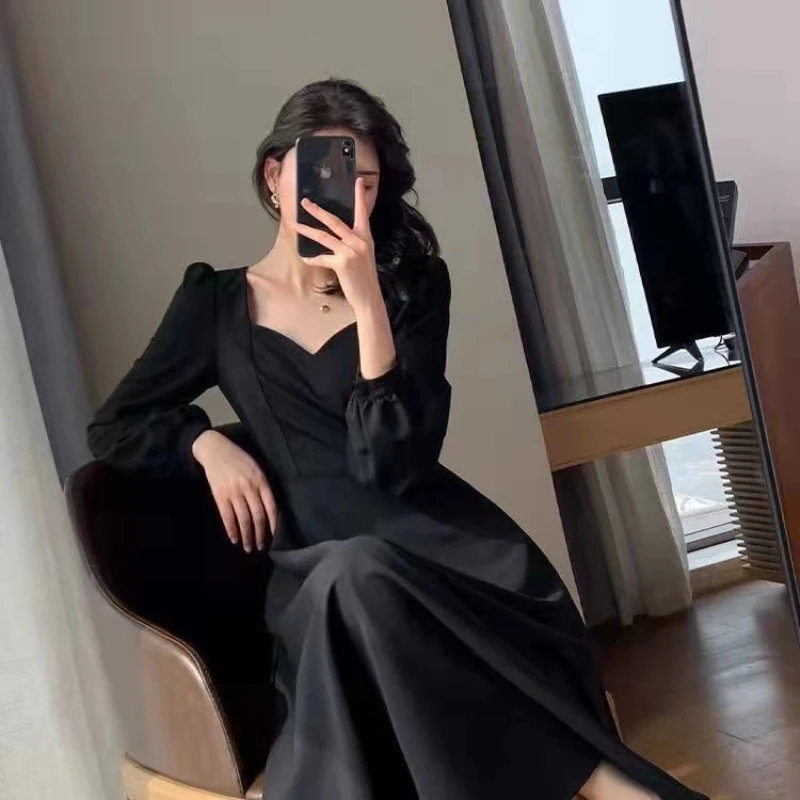 فستان طويل أنيق سادة بأكمام منفوخة — صورة 8