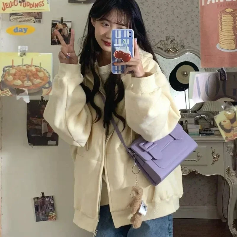 Sporty Hoodie with Zipper — Image 12