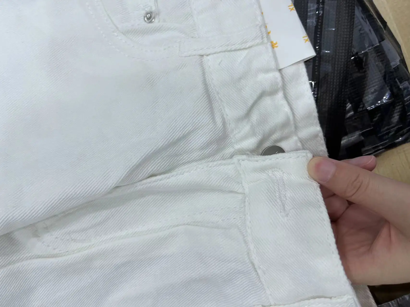 Denim High-Waisted Shorts — Image 7