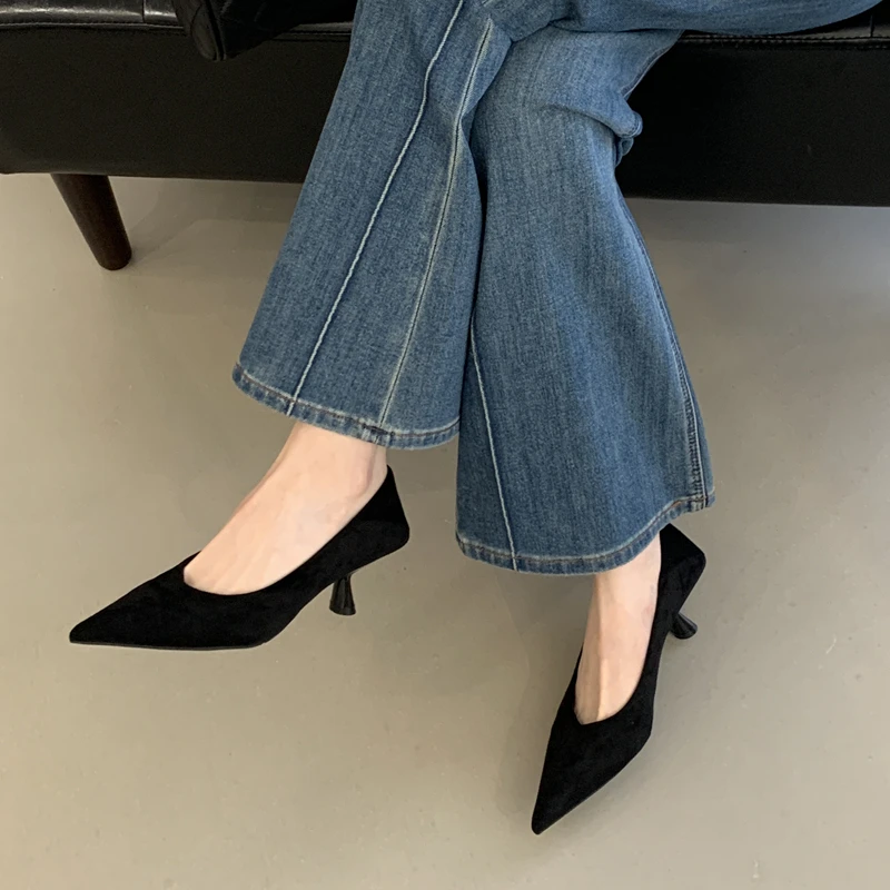 Elegant Pointed-Toe High-Heel Shoes — Image 17