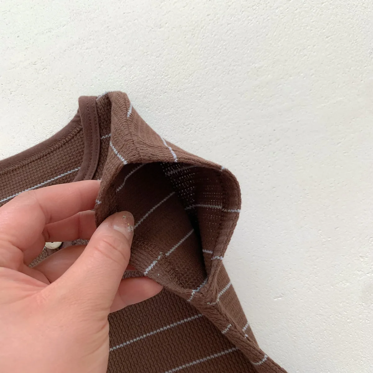 طقم مخطّط صيفي للرضّع — صورة 9