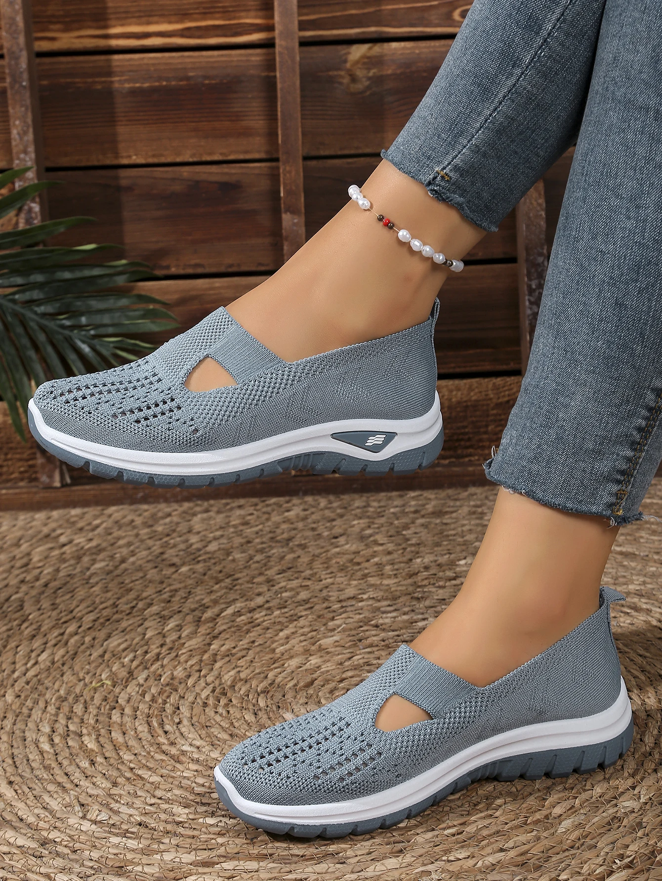 Solid Summer Shoes — Image 12