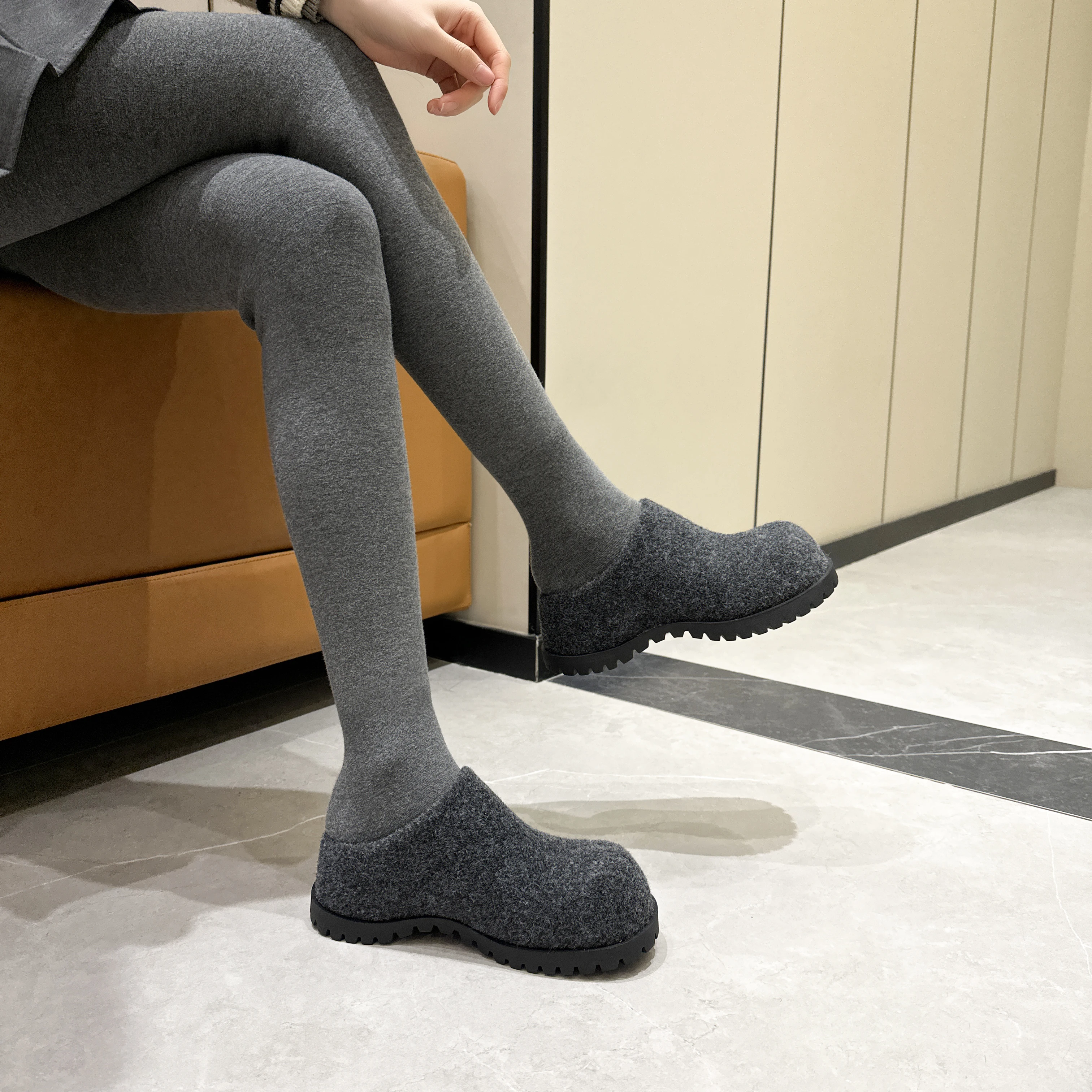 Autumn Round Slippers — Image 4