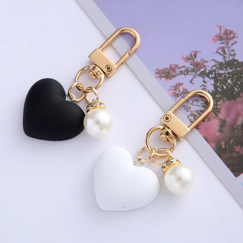 Pearl Heart Print Ring — Image 7