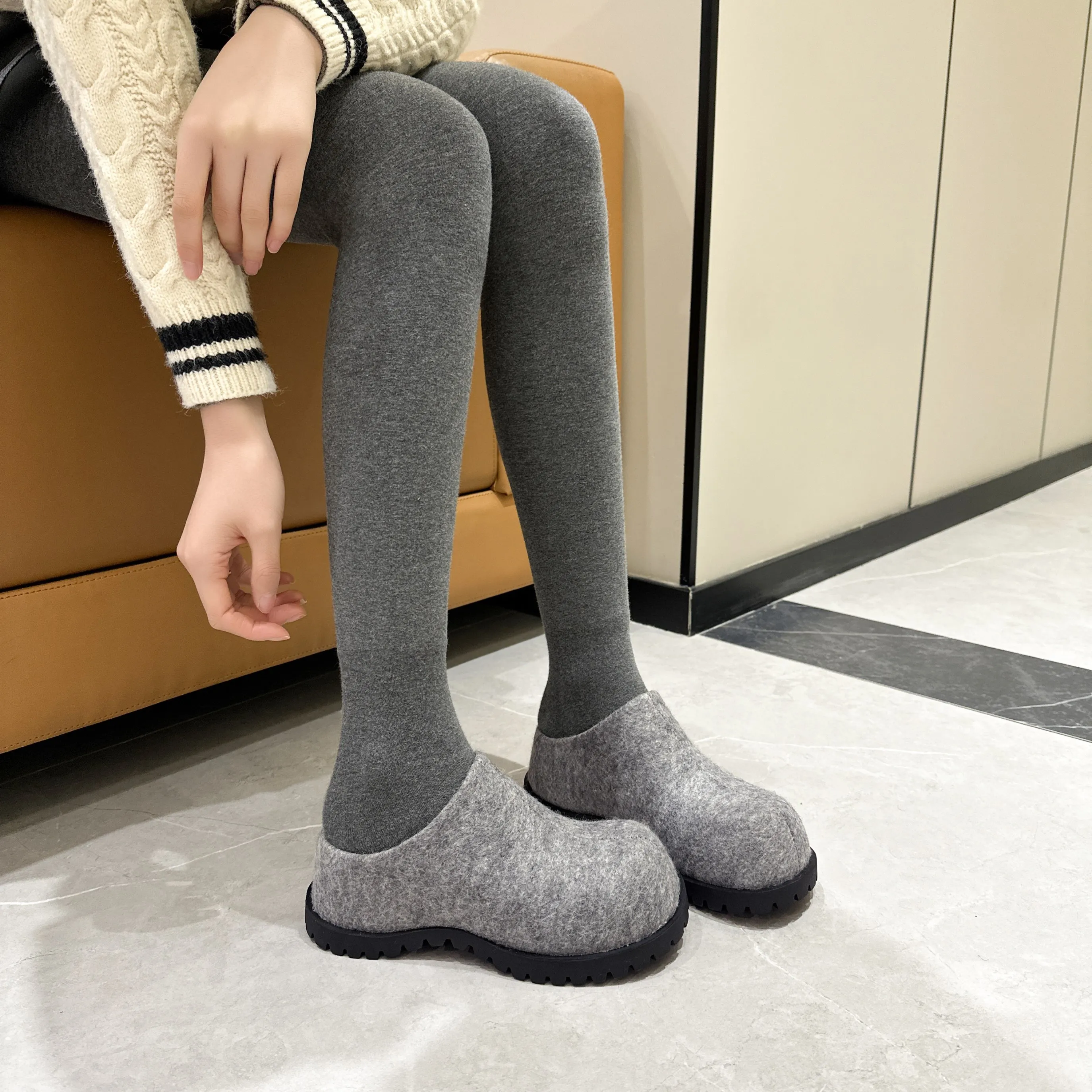 Autumn Round Slippers — Image 10