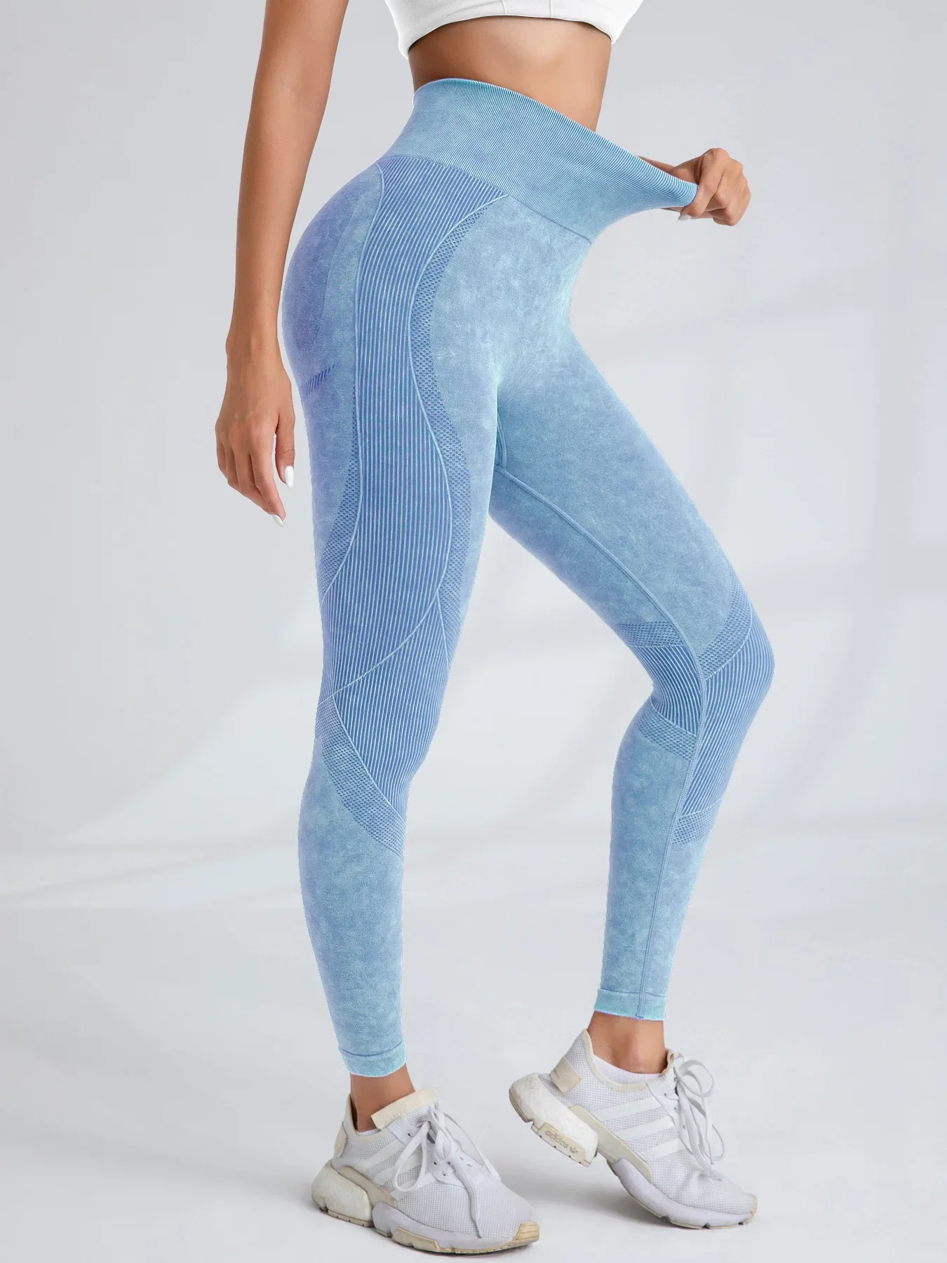 Seamless Hip-Lifting High-Waisted Yoga Pants — Image 38
