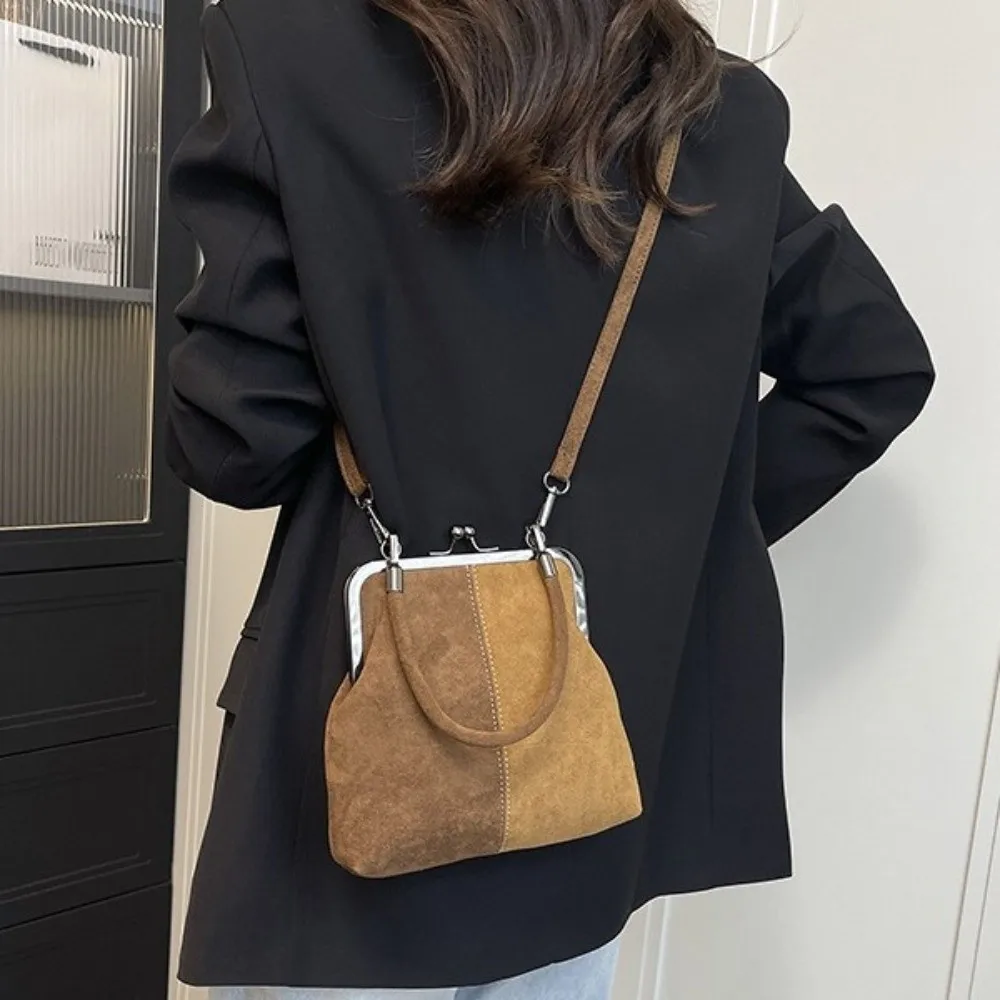 Retro Large-Capacity Short Handbag — Image 11