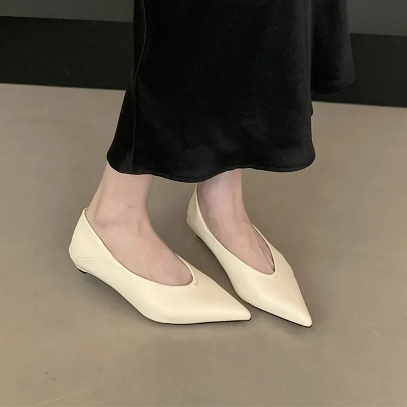 Elegant Heels — Image 28