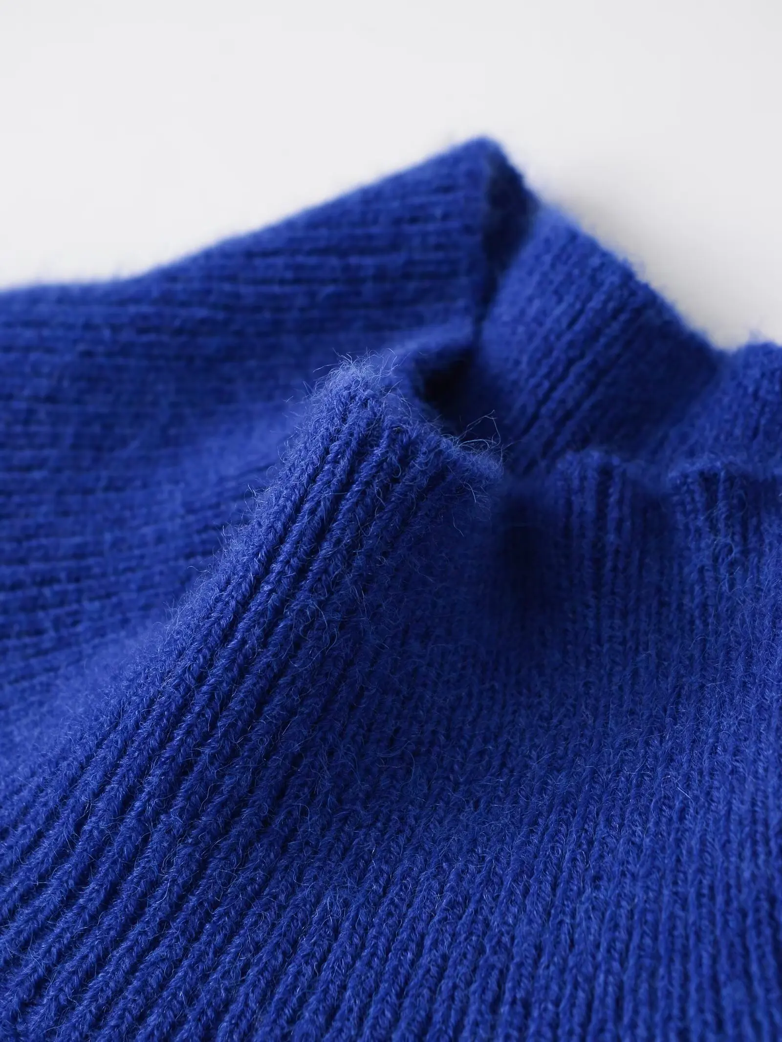 Loose Knitted Long Sweater — Image 10