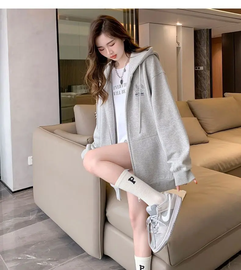 Sporty Hoodie with Zipper — Image 19