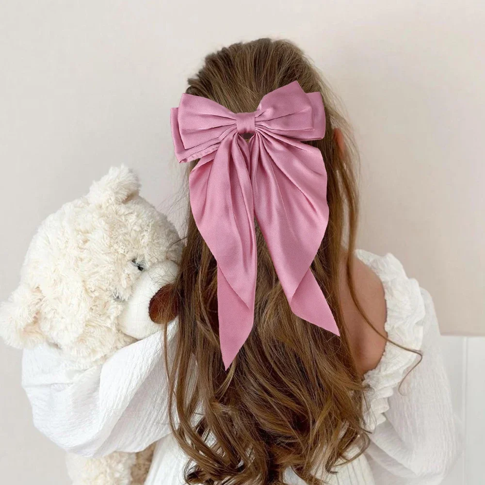 Girls' Elegant Solid Hair Clip with Bow