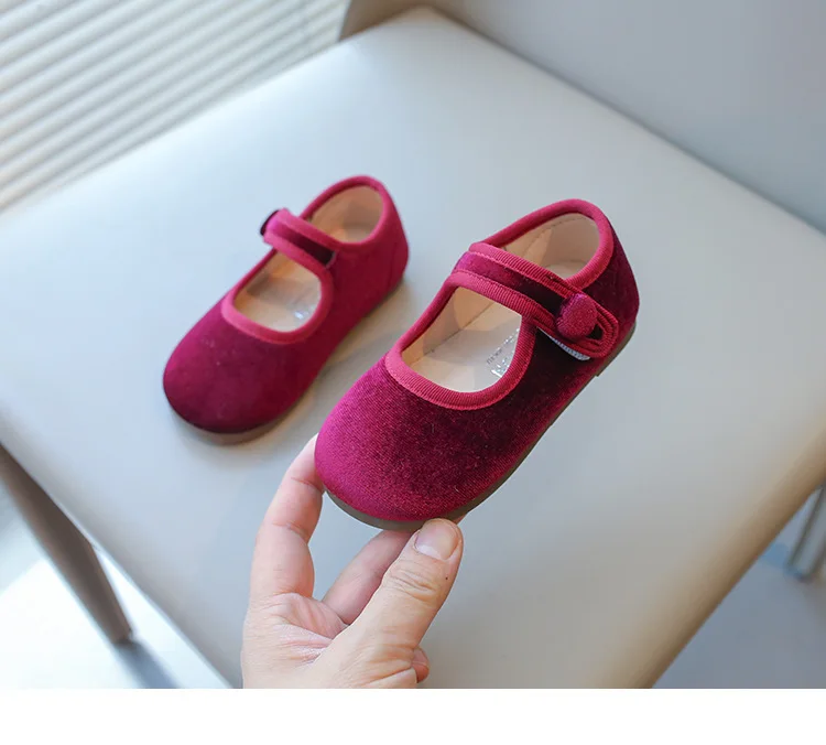 Girls' Casual Solid Autumn Flats — Image 5